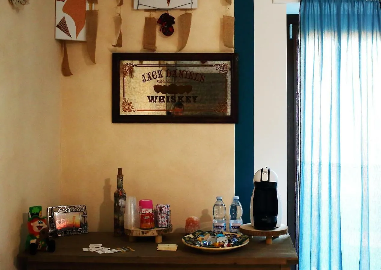 Fabio Room Cercola 0*,